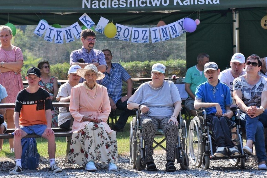 Rodzina ŚDSu z Kleszczewa Kościerskiego łączy pokolenia ZDJĘCIA 