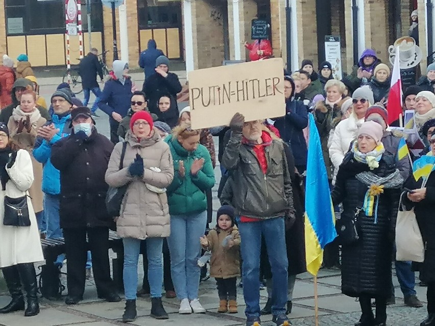 Sobotni wiec poparcia dla walczącej Ukrainy w Kołobrzegu. Ponad politycznymi podziałami