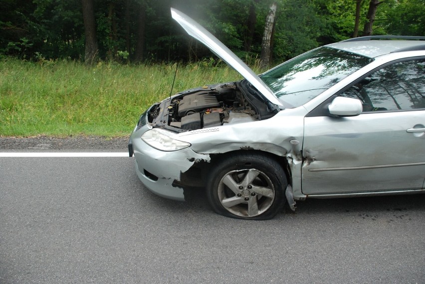 Wczorajszy wypadek na DK 25 w Stołcznie w gm. Człuchów - samochód nie miał ubezpieczania ani badań technicznych!