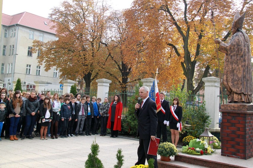 Zespół Szkół Katolickich w Malborku uczcił pamięć Jana Pawła II