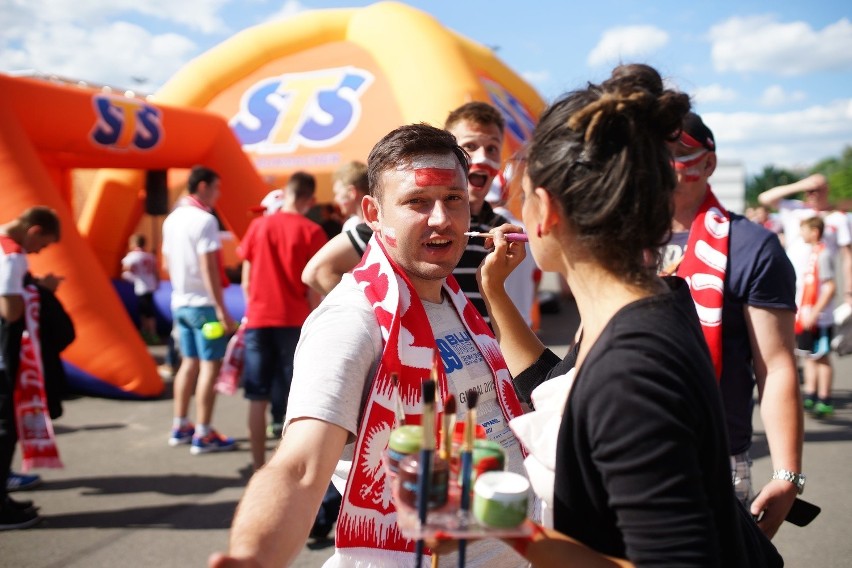 Polska - Litwa 2016. Kibice nie zawiedli przed meczem Polska - Litwa [ZDJĘCIA]