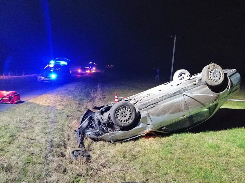 Powiat bełchatowski. Dwie osoby ranne w wypadku