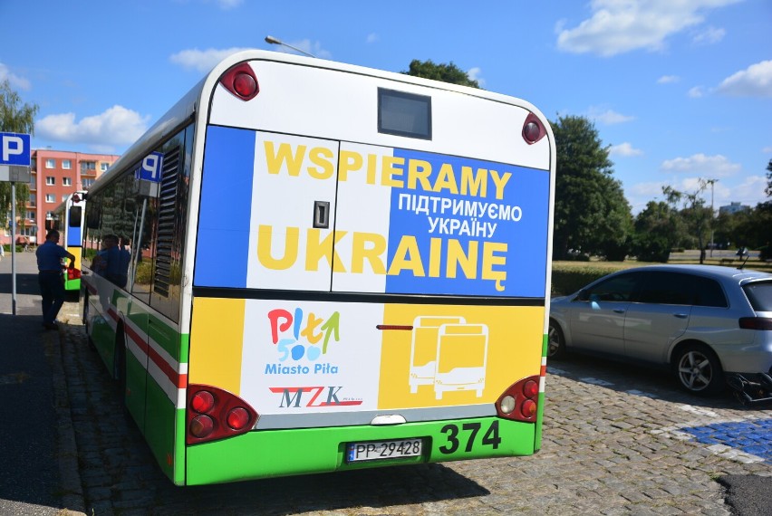 Z Piły na Ukrainę pojadą dwa autobusy marki Solaris Urbino 10 przerobione na karetki