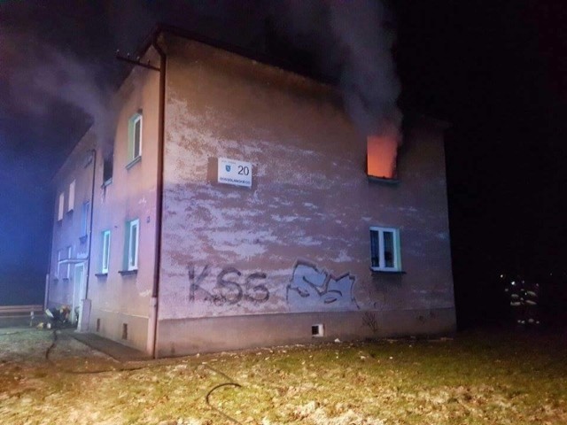 Pożar w Rybniku: Spaliło się mieszkanie w dzielnicy Boguszowice