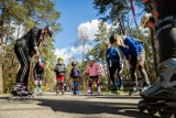 Duzi i mali trenowali na rolkach w bydgoskim Myślęcinku pod okiem „Jastrzębi” [zdjęcia]