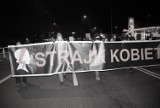 Strajk kobiet w 39. rocznicę ogłoszenia stanu wojennego .Konin znów wyszedł na ulice. Pod hasłem „Solidarne przeciw przemocy władzy”