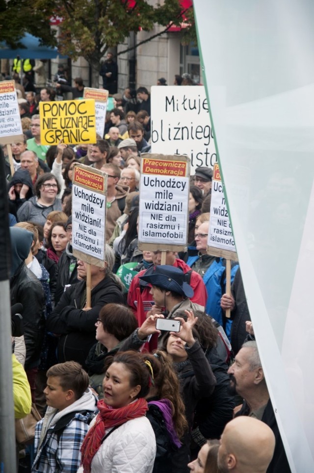 12 września w Warszawie odbyła się demonstracja "Uchodźcy mile widziani"