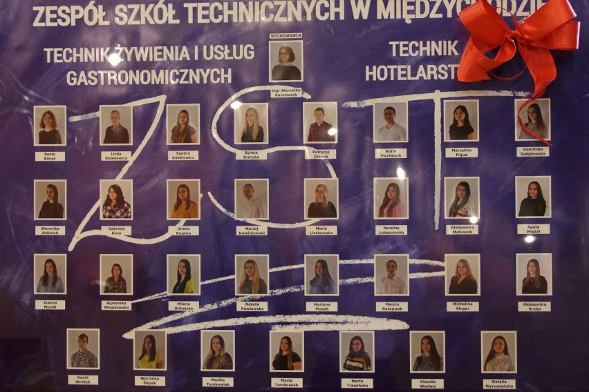 Maturzyści z Zespołu Szkół Technicznych w Międzychodzie...