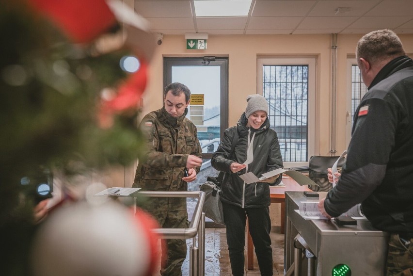 Przepis na niezapomniane ferie? To ferie w mundurze!