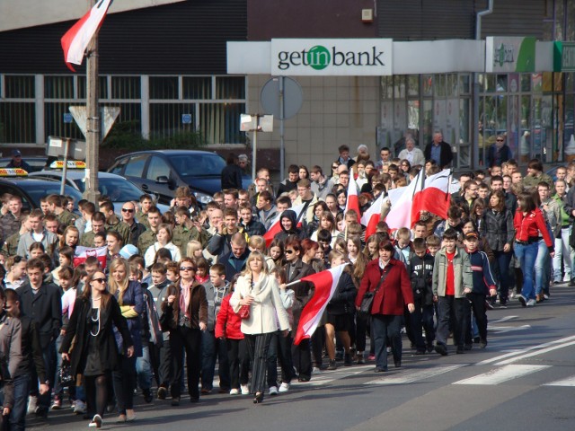 W marszu żałobnym wzięło udział ponad tysiąc młodych koninian