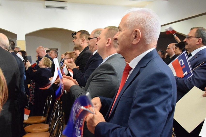 Jarosław Kaczyński w Zamościu: Nie było żadnych wątpliwości w sprawie poparcia Andrzeja Wnuka (ZDJĘCIA)