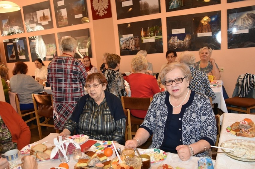 Rękodzieło - sposób na nudę, spotkanie integracyjne w Legnicy [ZDJĘCIA]