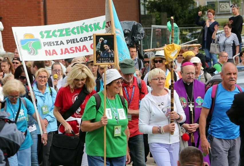 Szczecińska Piesza Pielgrzymka. Wyruszli na Jasną Górę.  A towarzyszy im radość i nadzieja