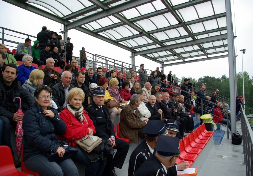 Uczestnicy zawodów sportowo pożarniczych w Siwierzu...