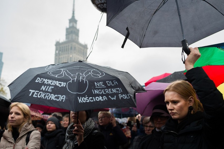 Czarny protest, Warszawa, 3 października 2016 r....