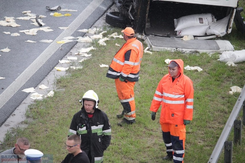 Do wypadku doszło na 196 km na węźle Pikutkowo w powiecie...