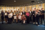 Znamy nagrodzonych w Plebiscycie Sportowiec Roku 2023 w województwie mazowieckim. Odebrali nagrody na gali w Muzeum Sportu