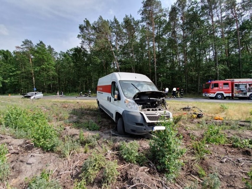 Zderzenie Audi, BMW i Citroena na trasie 307 Bukowiec - Porażyn