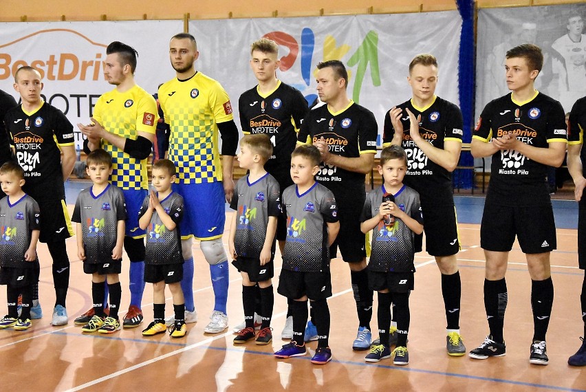 W meczu I ligi BestDrive Futsal Piła przegrał u siebie z KS Gniezno. Zobaczcie zdjęcia