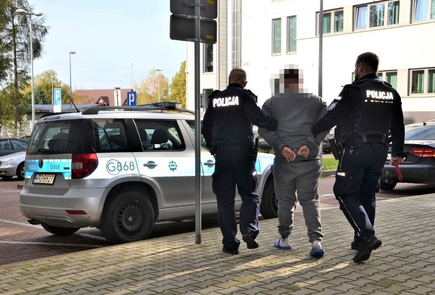 Nowy Sącz. Usiłowali zabić 38-latka na os. Barske. Po dwóch godzinach zatrzymała ich policja 