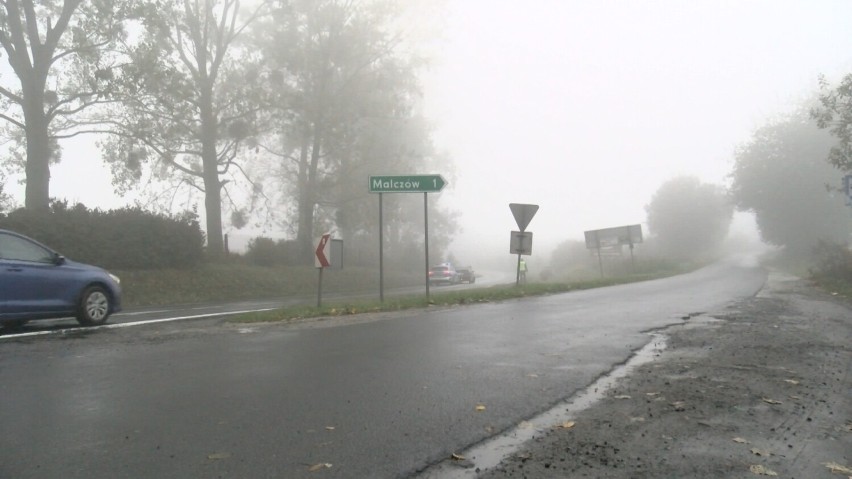 Wypadek w gęstej mgle na S5 w Trzebnicy. Uważajcie, warunki...