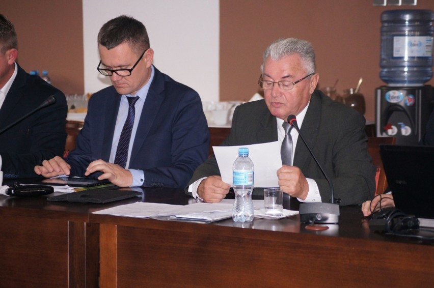 Sesja rady powiatu (Radomsko, dn. 29.10.2015)