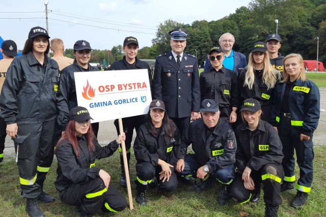 Na stadionie  w Nowym Wiśniczu  rozegrane zostały VII Wojewódzkie Zawody Sportowo-Pożarnicze OSP. Gorlickie reprezentowali OSP Bystra oraz OSP Biecz