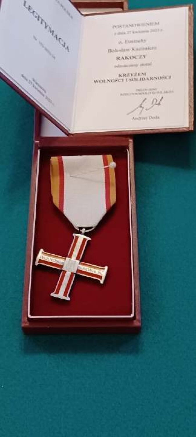Ojciec Eustachy Rakoczy odznaczony Krzyżem Wolności i Solidarności 