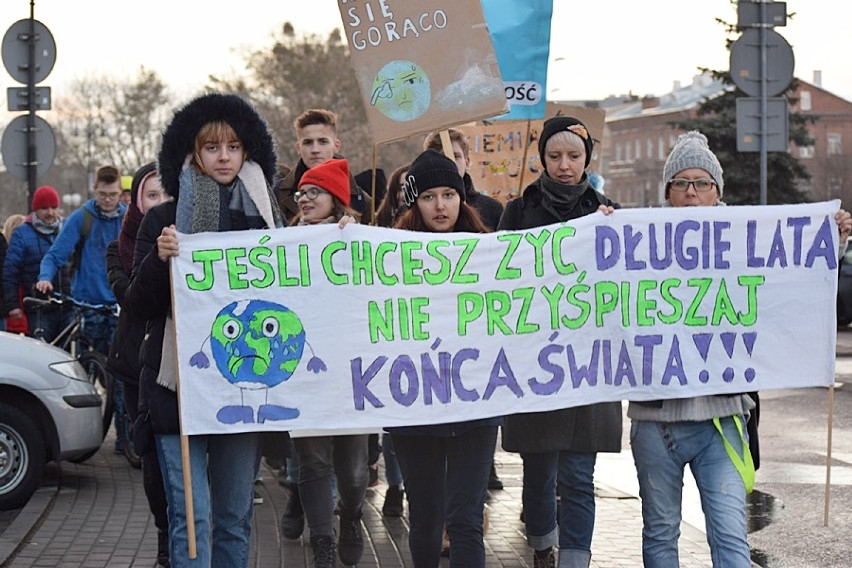 Przez Chełm przeszedł Marsz Dla Klimatu.Ruszył z parkingu...