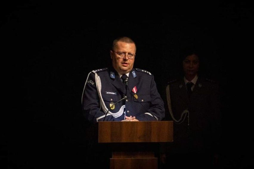 Uroczyste obchody Święta Policji w kwidzyńskim teatrze.