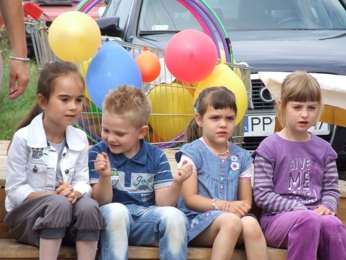 Mieszkańcy Rudy Wieczyńskiej i Obór bawili się na rodzinnym festynie