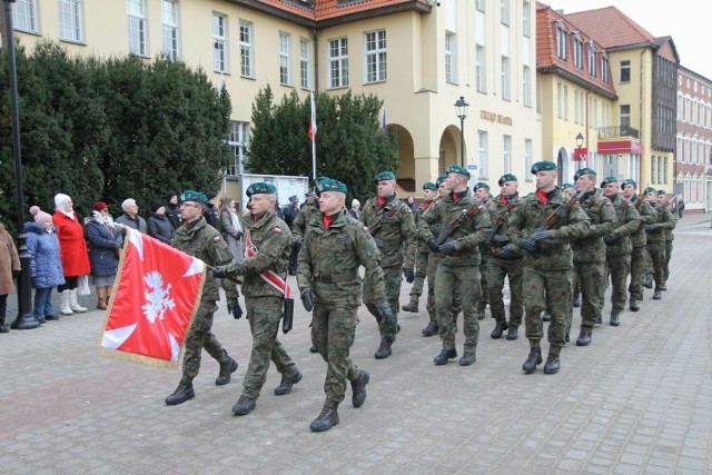 W Chełmnie uczczono 104. rocznicę wkroczenia do Chełmna Błękitnej Armii gen. Józefa Hallera oraz 79. rocznicy wyzwolenia Chełmna spod okupacji hitlerowskiej