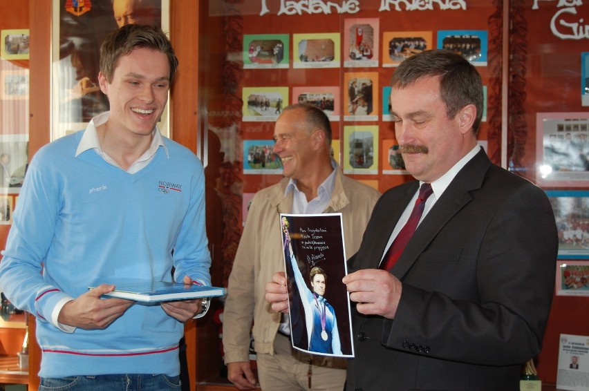 Wicemistrz olimpijski odwiedził Tczew. Bartosz Piasecki spotkał się z młodzieżą