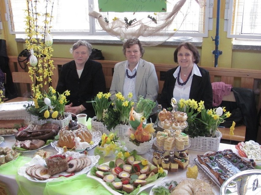 Wielkanocne stoły Niegowa 2014