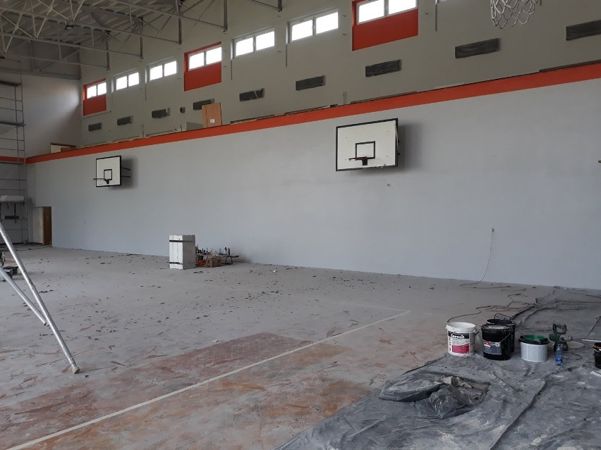 Trwa remont sali gimnastycznej w II Liceum Ogólnokształcącym w Chrzanowie