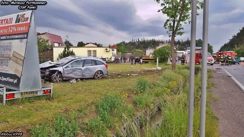 OSP Panki: Zderzenie na drodze do Praszczyków [FOTO]
