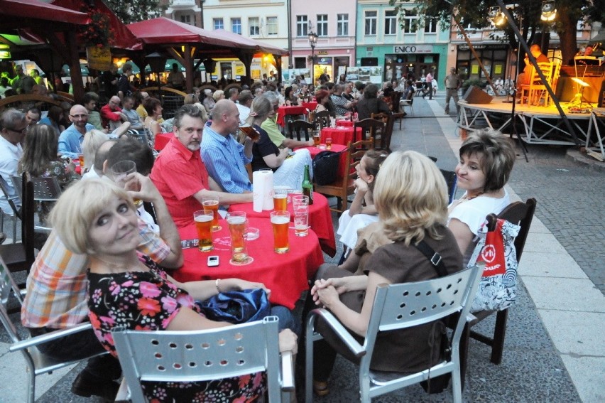 4 Róże dla Lucienne
Niegdyś jeden z najpopularniejszych...