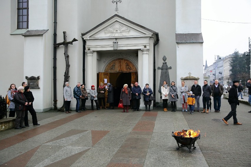 Wigilia Paschalna w kościele oo. Bernardynów w Piotrkowie...