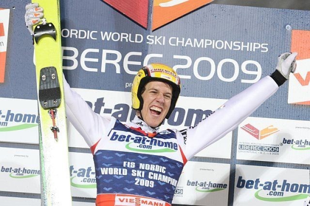 Andreas Kuettel na najwyższym podium w Libercu 2009.