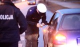 Łęczyccy policjanci zatrzymali pijanych kierowców. Rekordzista miał ponad dwa promile