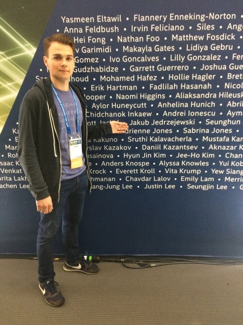Jakub Jędrzejak w konkursie Intel ISAF