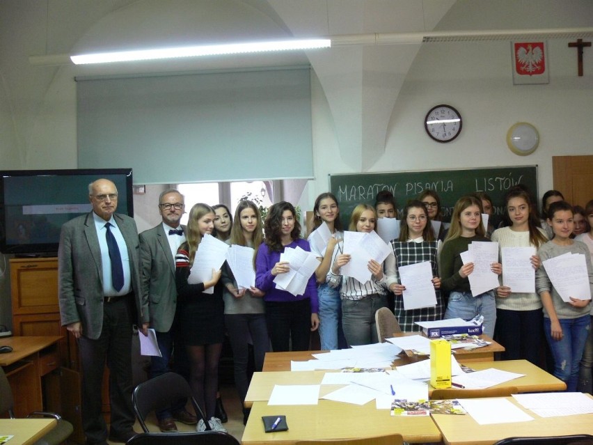 Maraton Pisania Listów Amnesty International w I Liceum Ogólnokształcącym Collegium Gostomianum w Sandomierzu