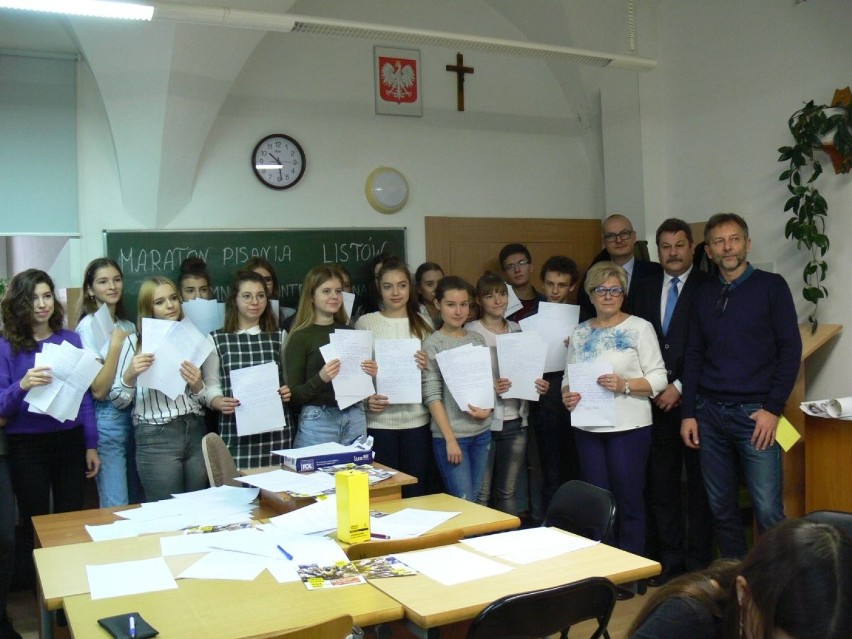 Maraton Pisania Listów Amnesty International w I Liceum Ogólnokształcącym Collegium Gostomianum w Sandomierzu
