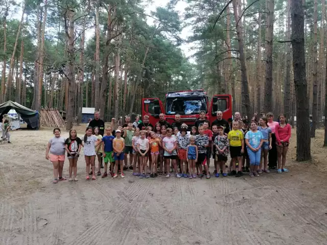 Baza harcerska zlokalizowana jest w miejscowości Wilcze.