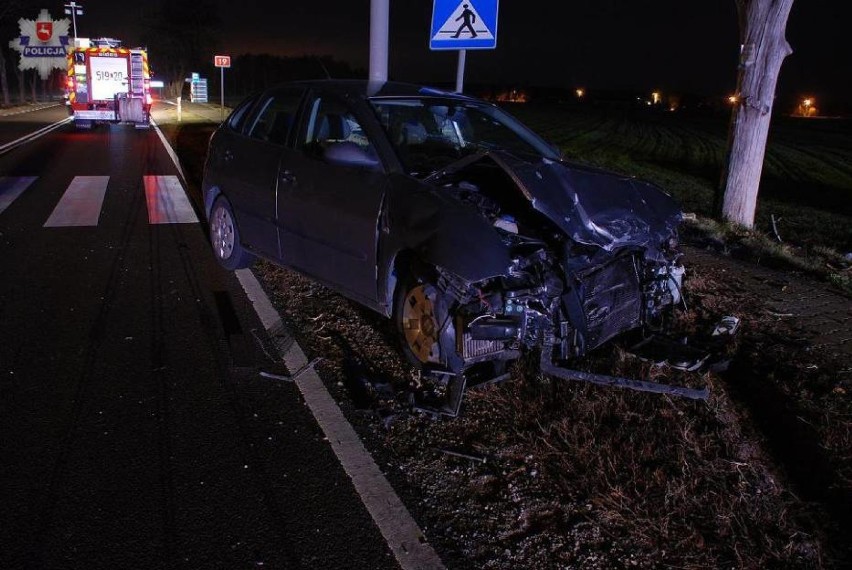 Grabowiec. 18-latek wjechał na skrzyżowanie wprost pod...