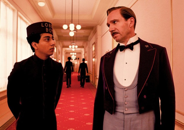 OSCARY 2015. Jednym z nominowanych w kategorii NAJLEPSZY FILM  jest "Grand Budapest Hotel" (kadr z filmu na zdjęciu)