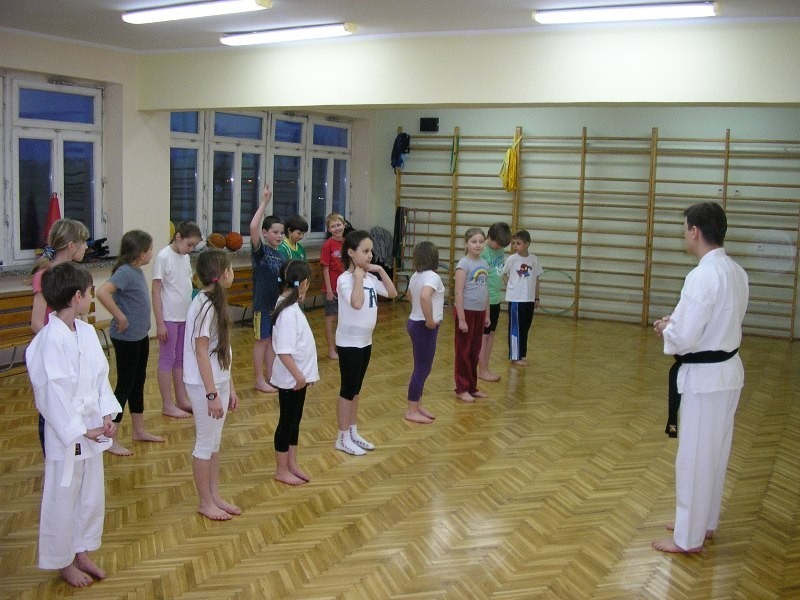 Treningi karate w Szkole Podstawowej nr 15