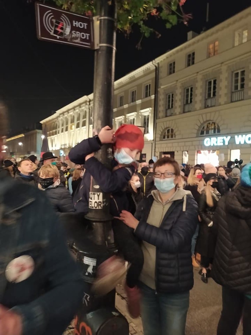 Zduńskowolanie na strajku kobiet w Warszawie 18.11.2020 ZDJĘCIA