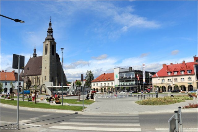 Limanowski rynek przeszedł gruntowną rewitalizację. Znalazło się także miejsce dla zatoczki autobusowej