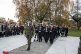 Święto Niepodległości w Stargardzie. Składanie kwiatów, msza, pokaz sprzętu i biegi